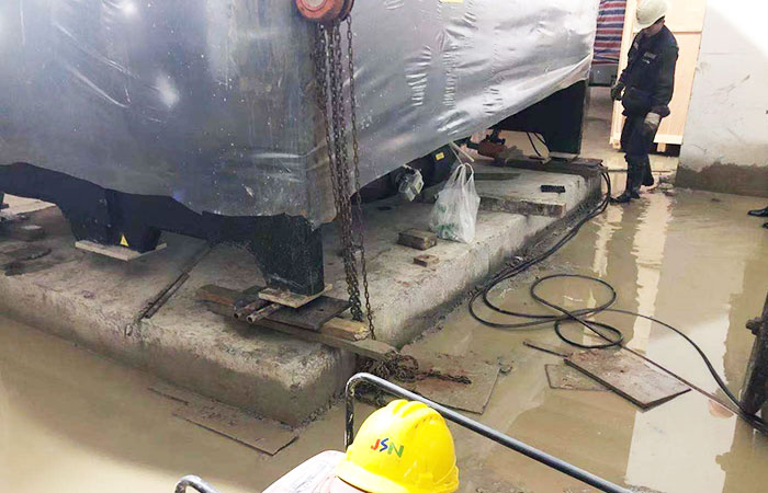 杭州蕭山機(jī)場(chǎng)三期T4航站樓主機(jī)房安裝金諾水泵減震器案例！